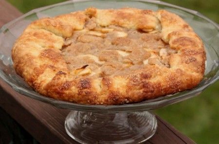 apple-crostata-plated-by-baking-is-my-zen