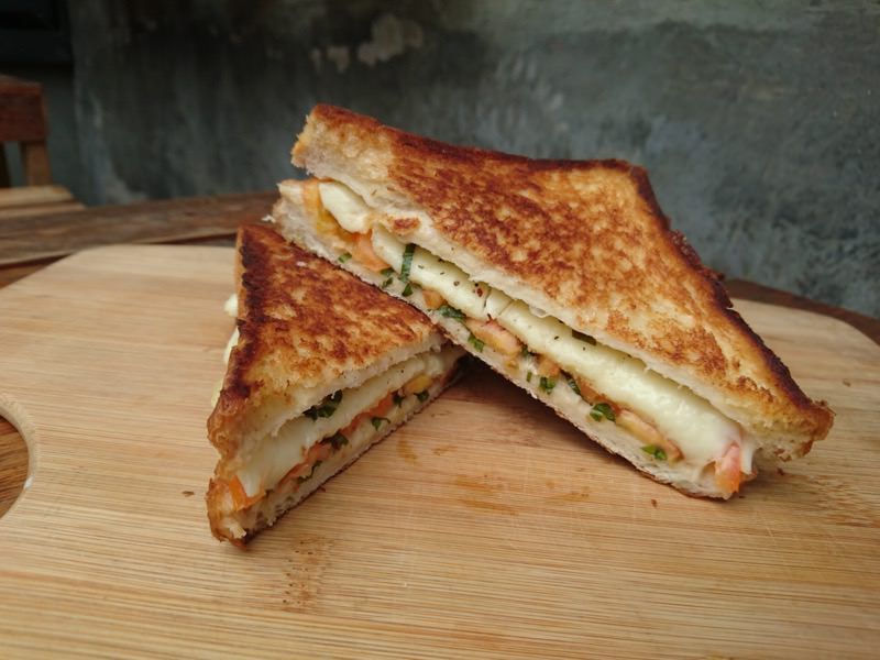 bt grilled cheese 22