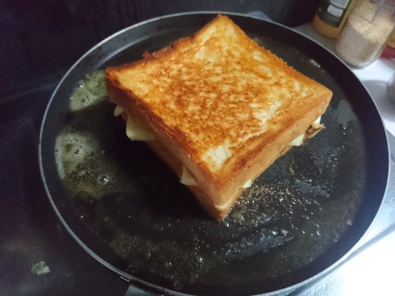 bt grilled cheese 19