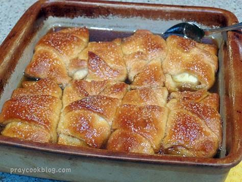 Apple Dumplings panful