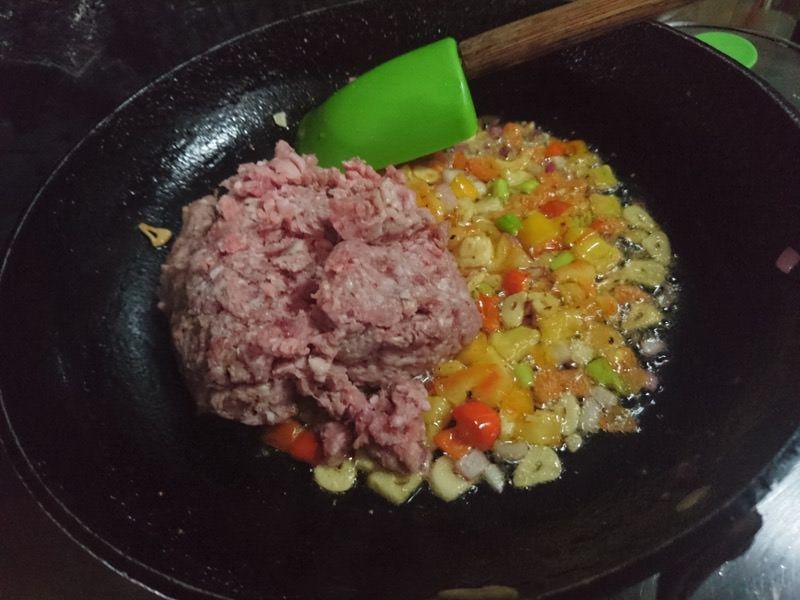 ground pork quesadilla 7