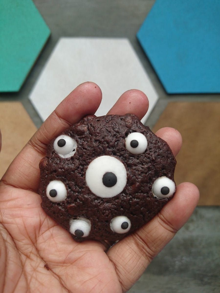 eye cookie for halloween