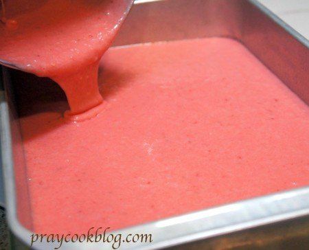 strawberry cake batter