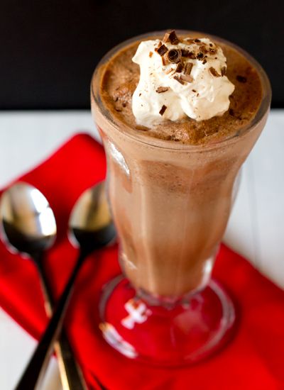 frozen-hot-chocolate-1-550