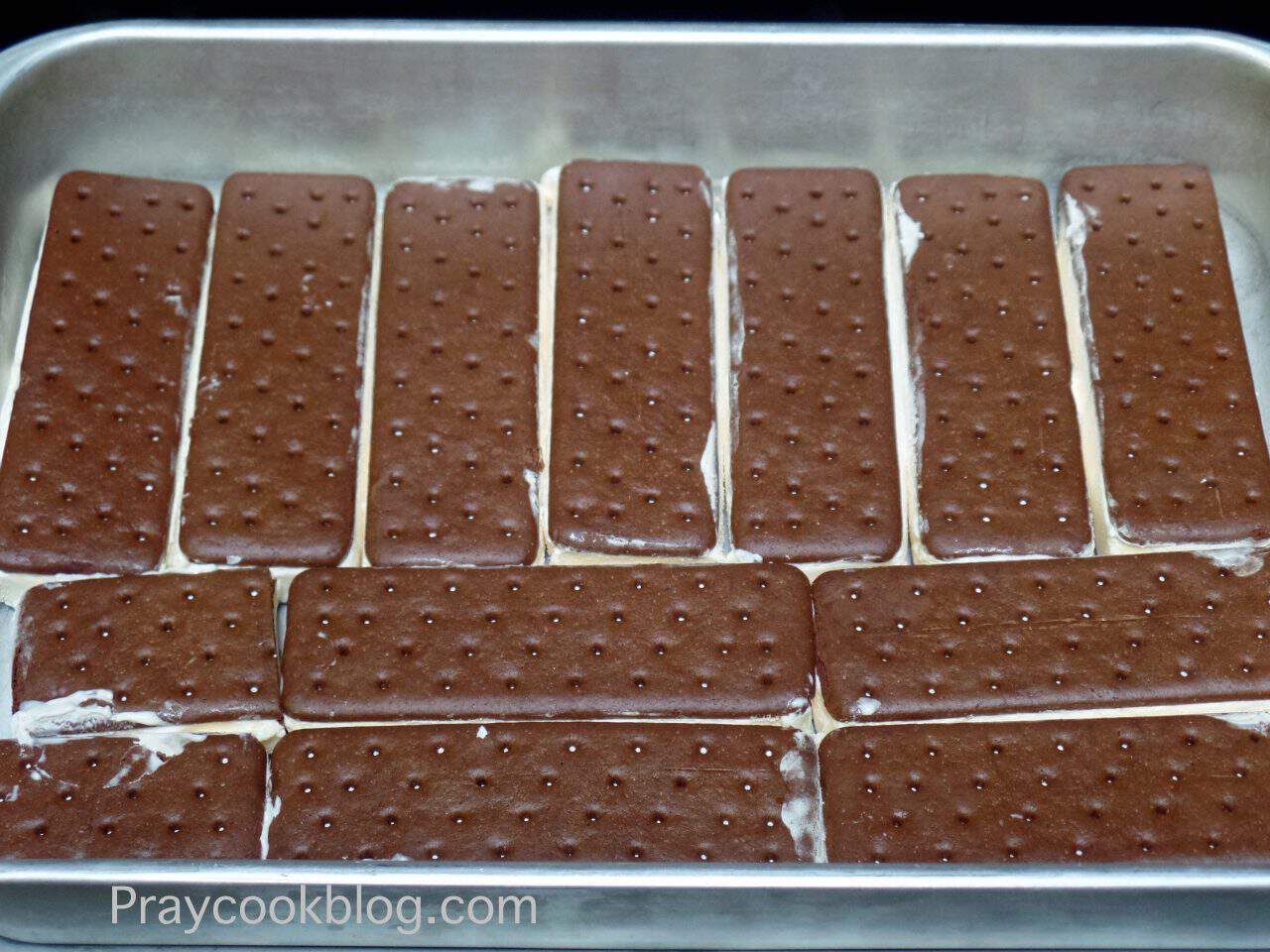 Layer of Ice cream sandwiches