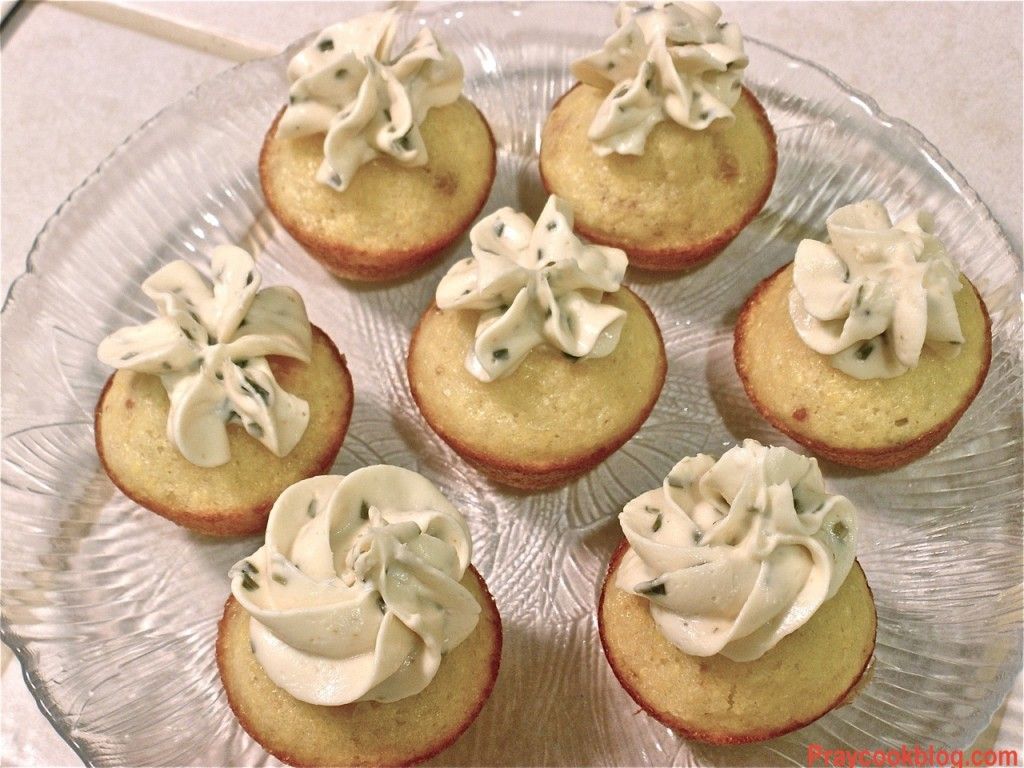corn muffin cream cheese
