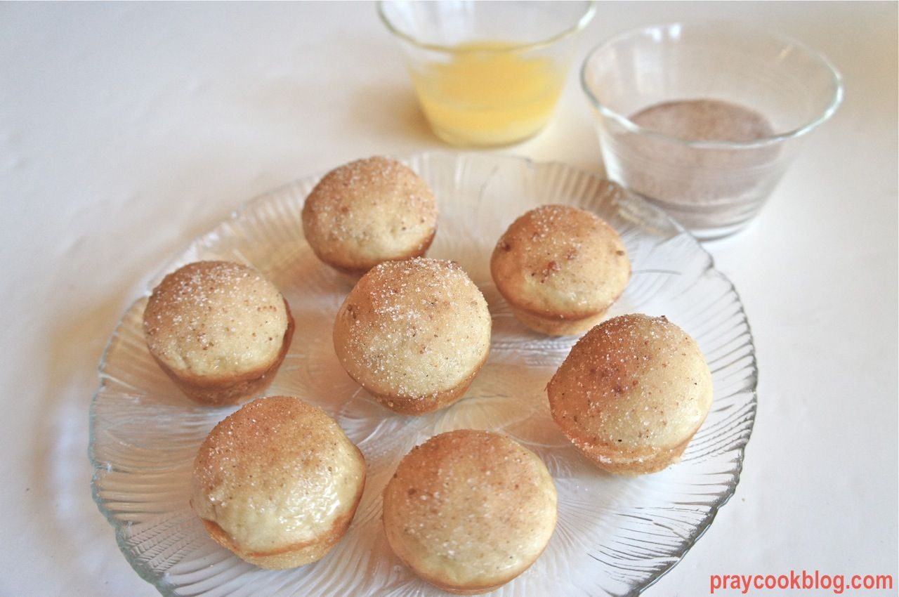 Mini Doughnut Muffins