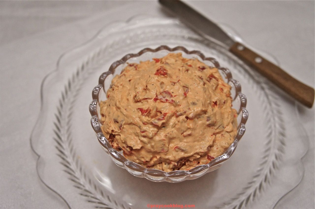 Roasted Red Pepper and Asiago Cheese Spread