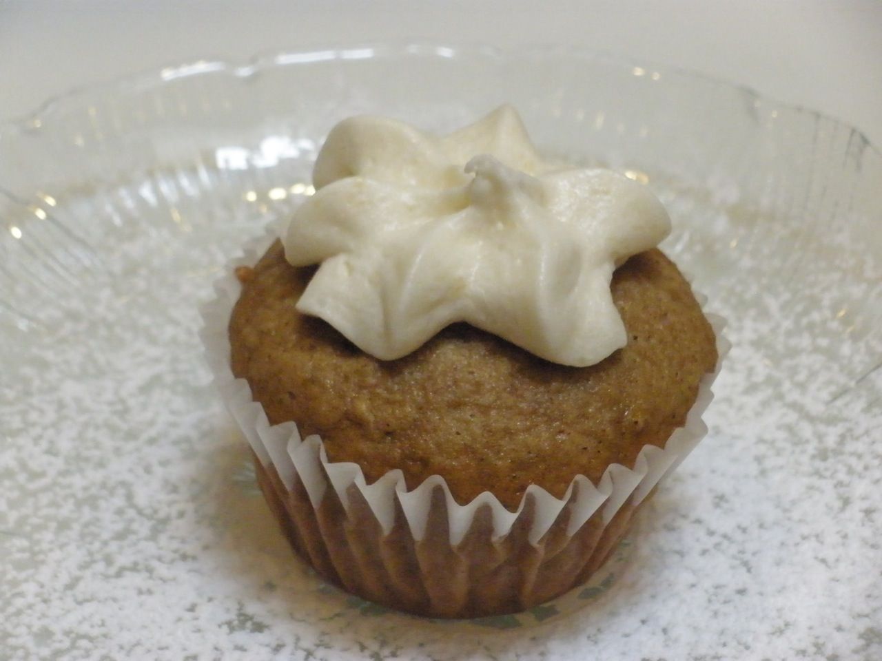 spice cake banana buttercream