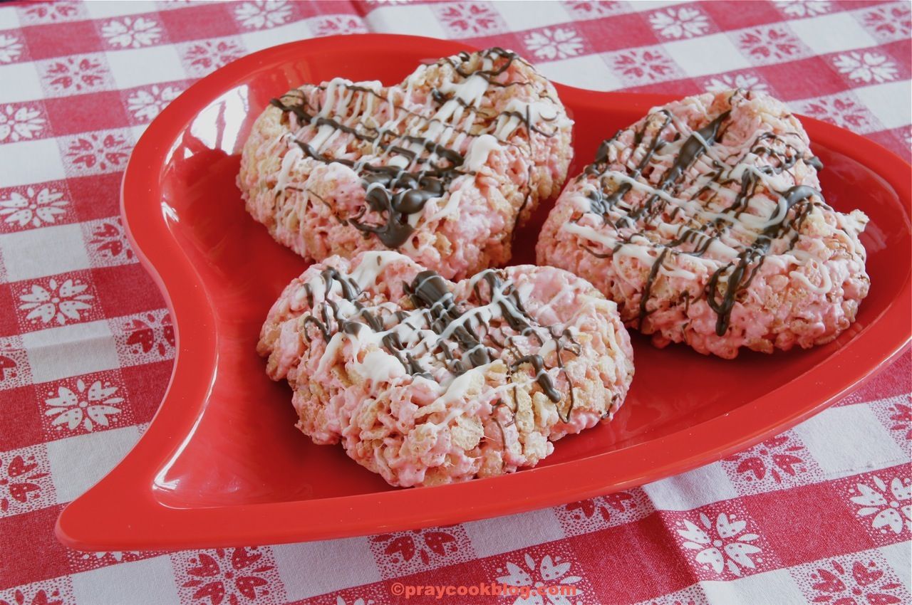Valentine Krispies – For All The Loves In Your Life!
