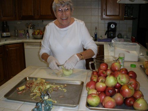 Spinach, Roasted Red Pepper and Gruyere Quiche